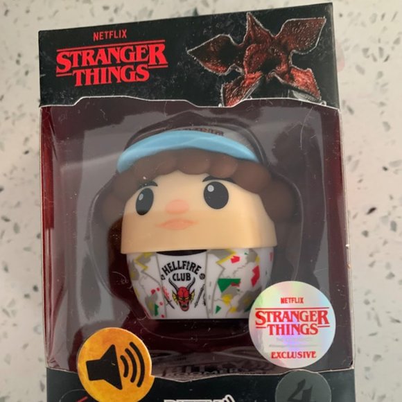Netflix Stranger Things Dustin Collectible Bitty Bloomers Bluetooth Speaker - Picture 2 of 6